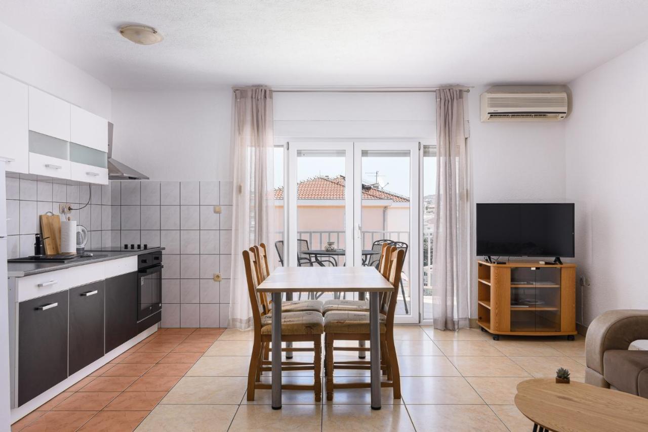 Apartment Planikovica Trogir Eksteriør bilde