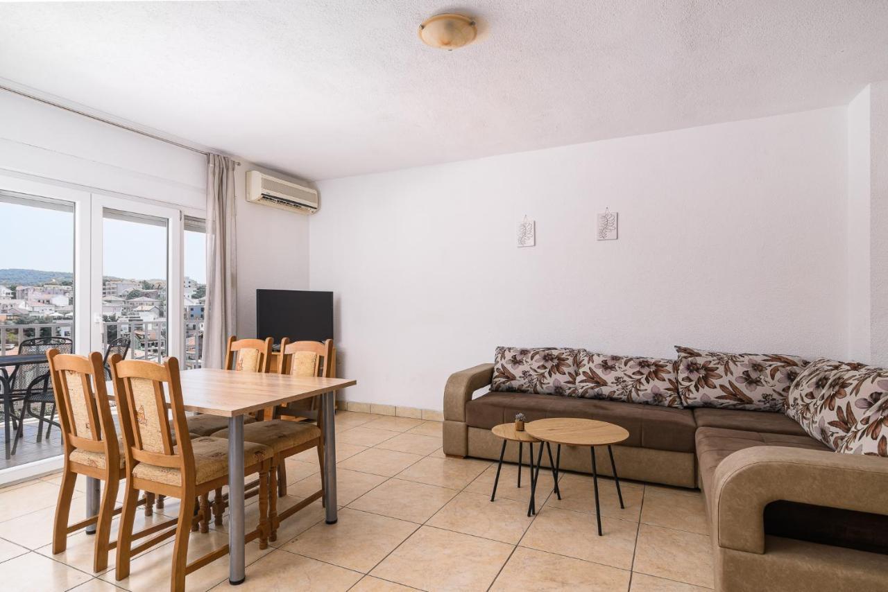 Apartment Planikovica Trogir Eksteriør bilde