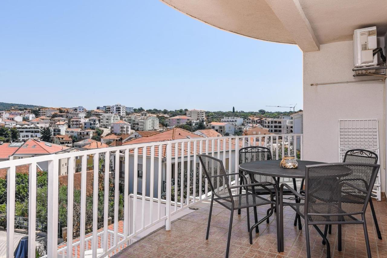 Apartment Planikovica Trogir Eksteriør bilde